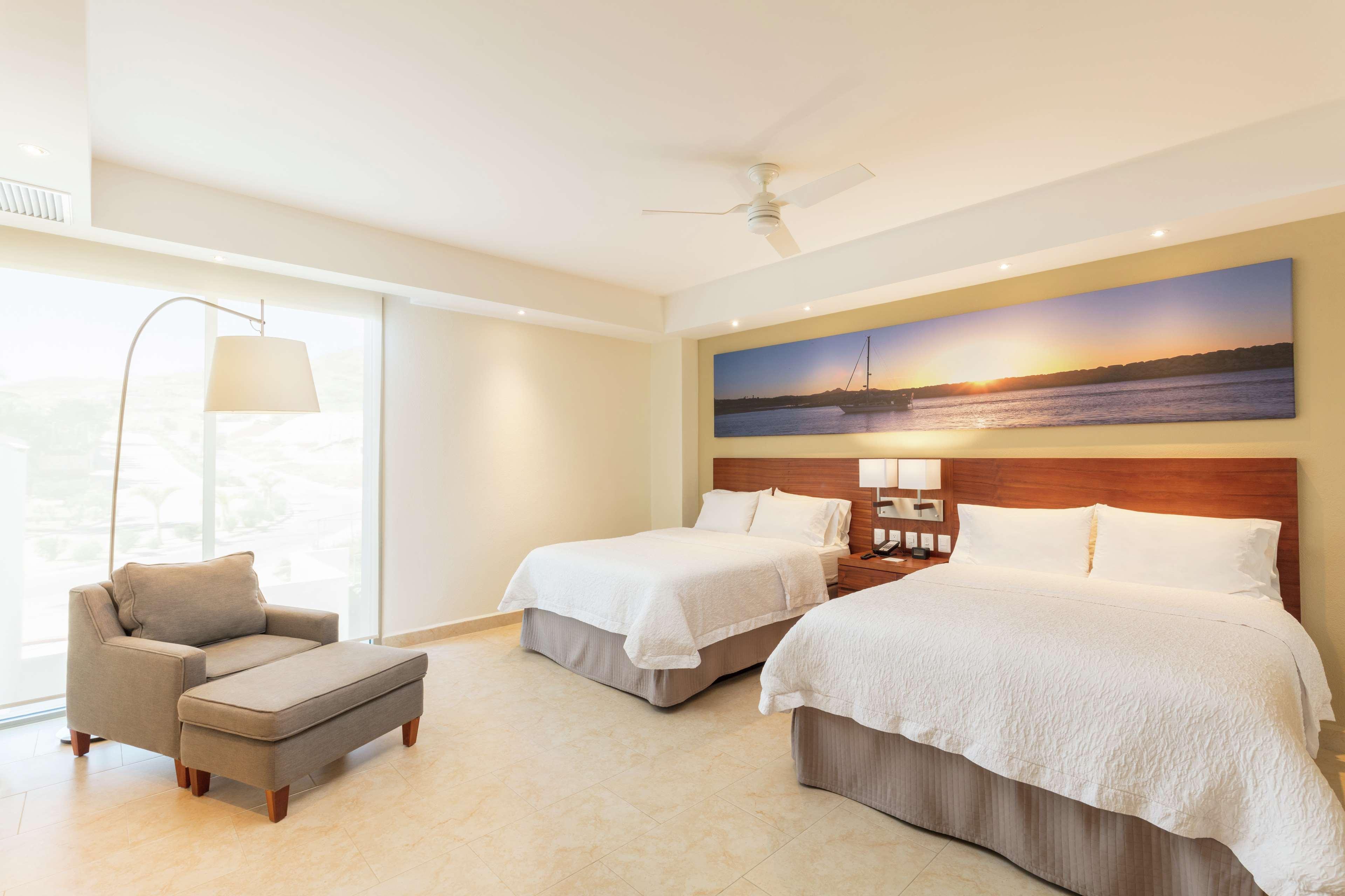 Hampton Inn & Suites By Hilton Los Cabos San Jose del Cabo Exterior photo